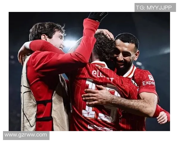 巴萨与利物浦激战正酣球迷期待精彩进球与逆转剧情 巴萨与利物浦激战正酣球迷期待精彩进球与逆转剧情